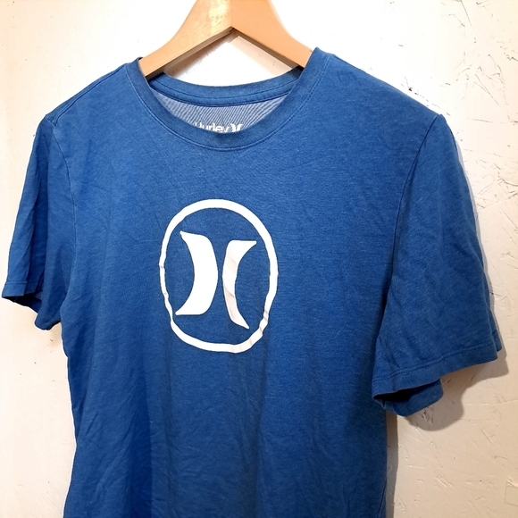 Hurley | Blue Men's T-Shirt - Picture 5 of 9